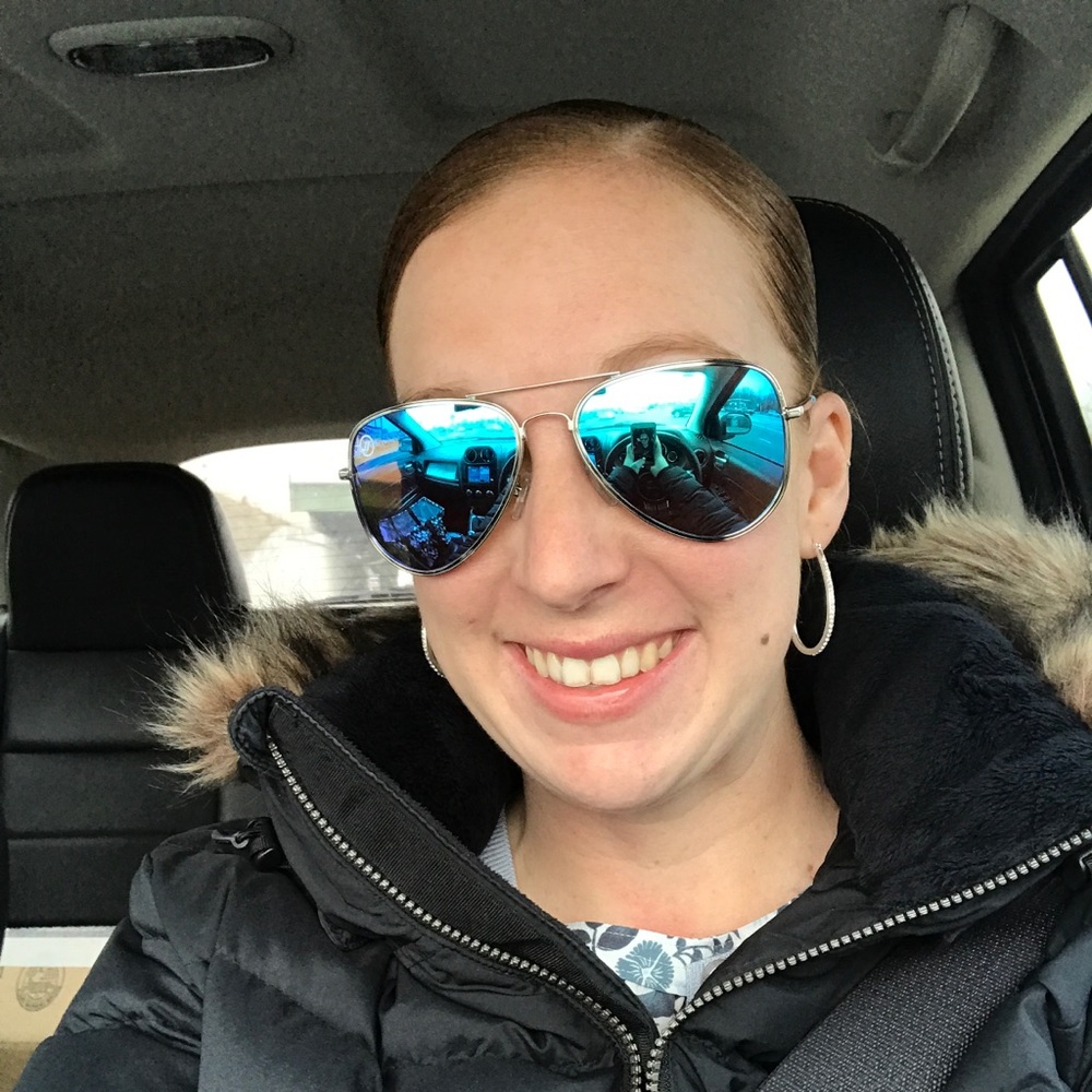 Meet your Posher, Jessica